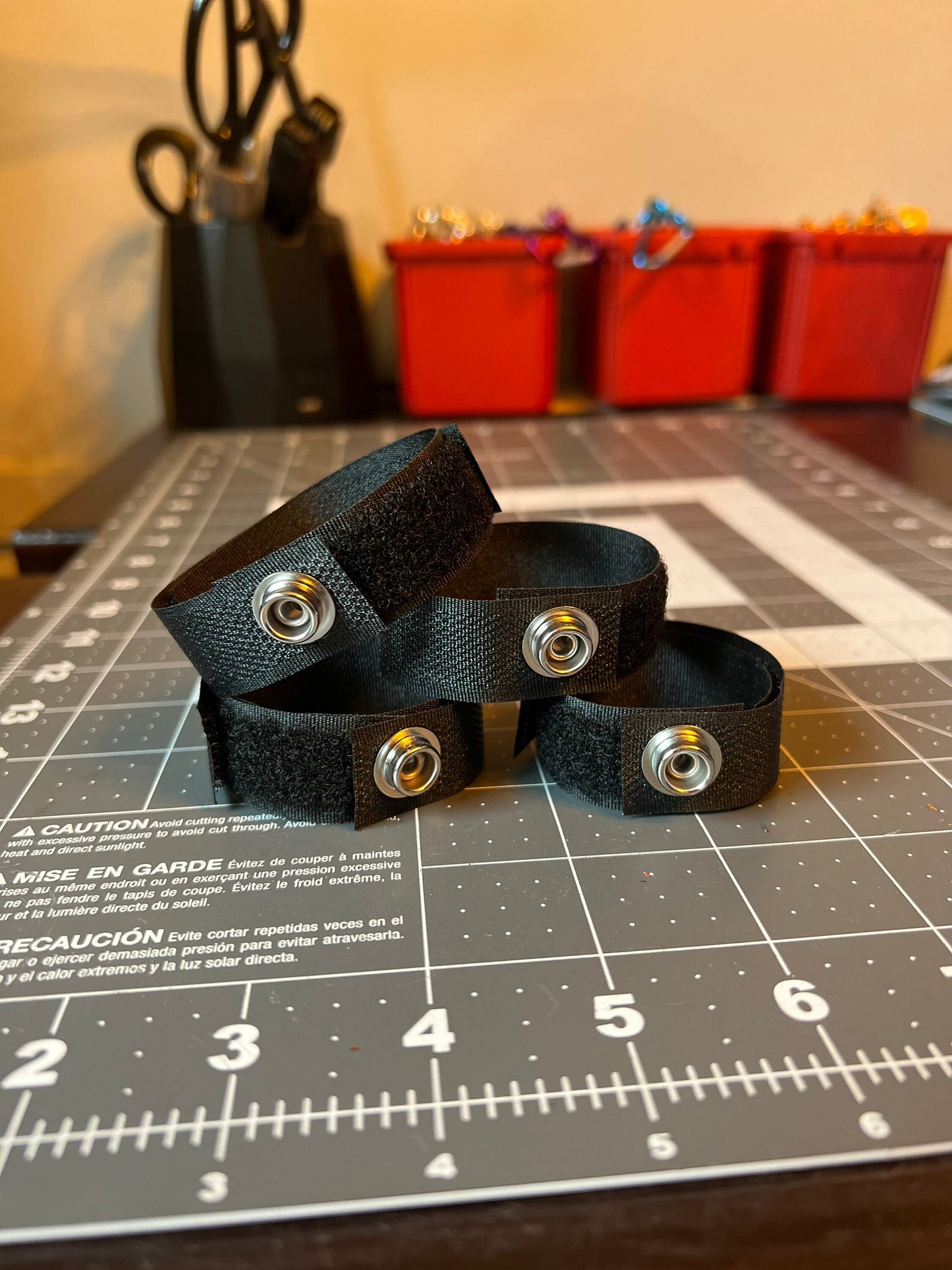 Replacement feed bag hanging Snap-in Velcro for PumpPackz backpacks