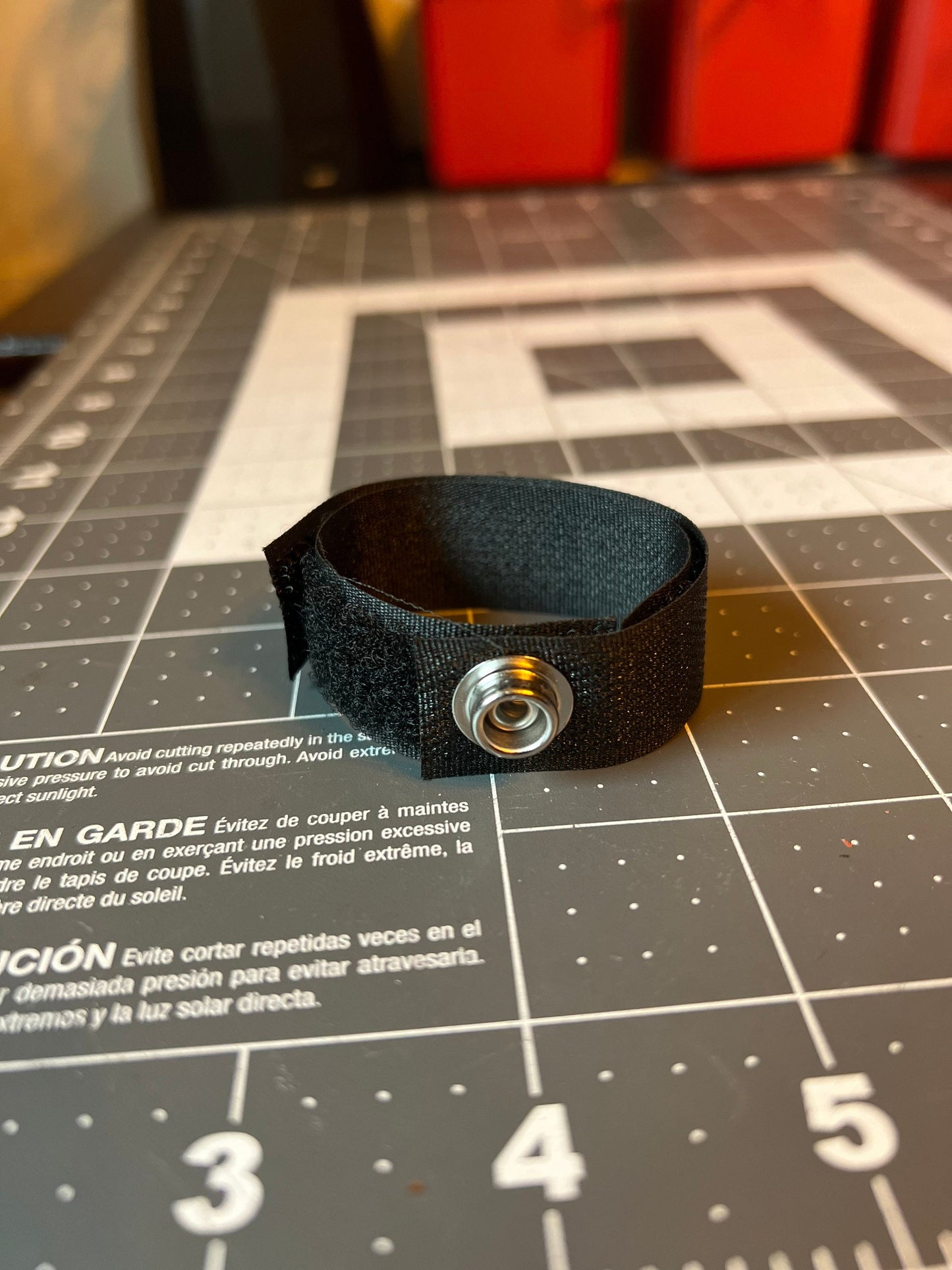 Replacement feed bag hanging Snap-in Velcro for PumpPackz backpacks